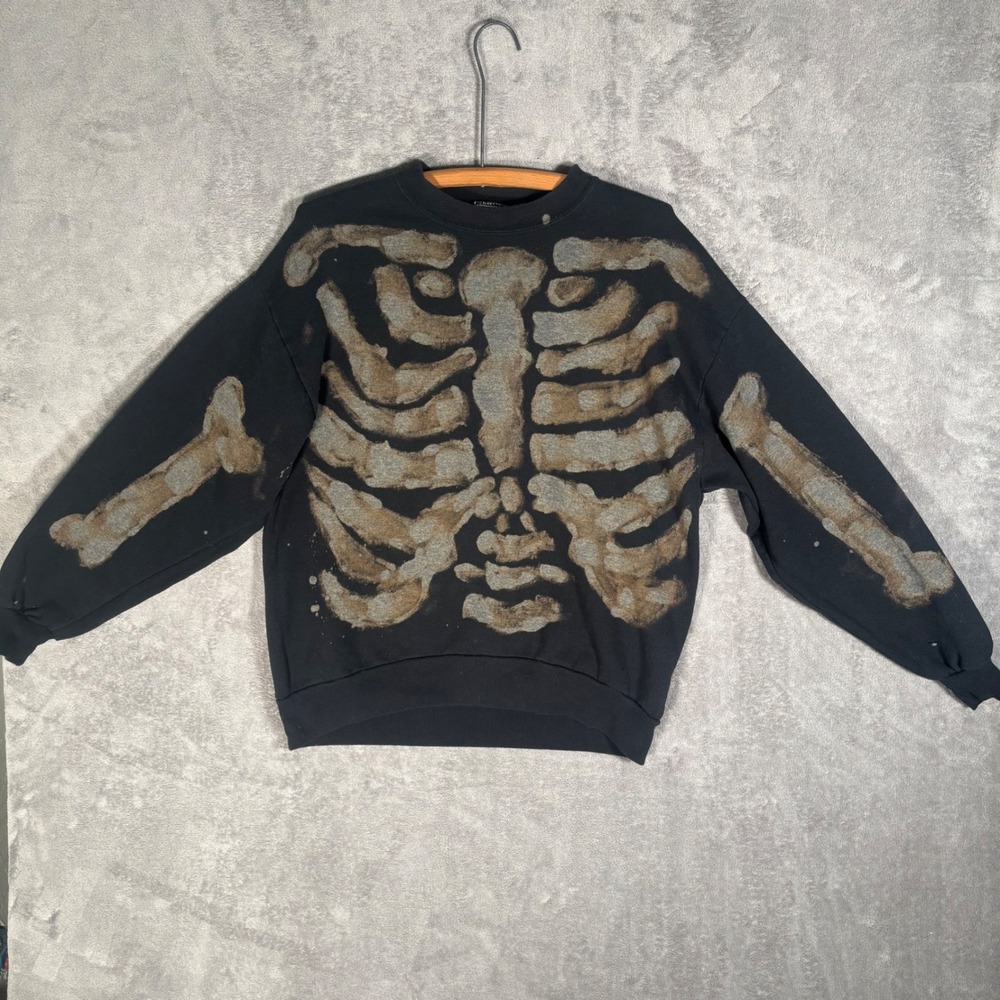 Vintage Jerzees Sweatshirt Men's Size L Skeleton Rib Cage Bleached Graphic Black